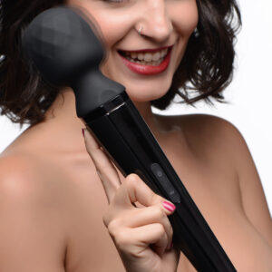ag263-female-model-002-vibrations