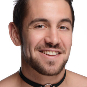 ag761-black-male-model-001b
