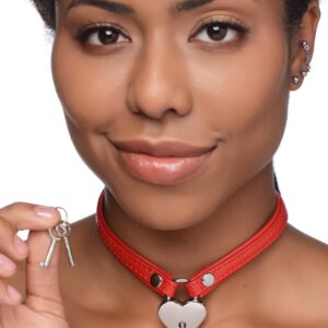 ag762-red-female-model-001