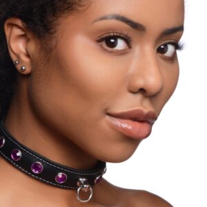 ag800-purple-female-model-001