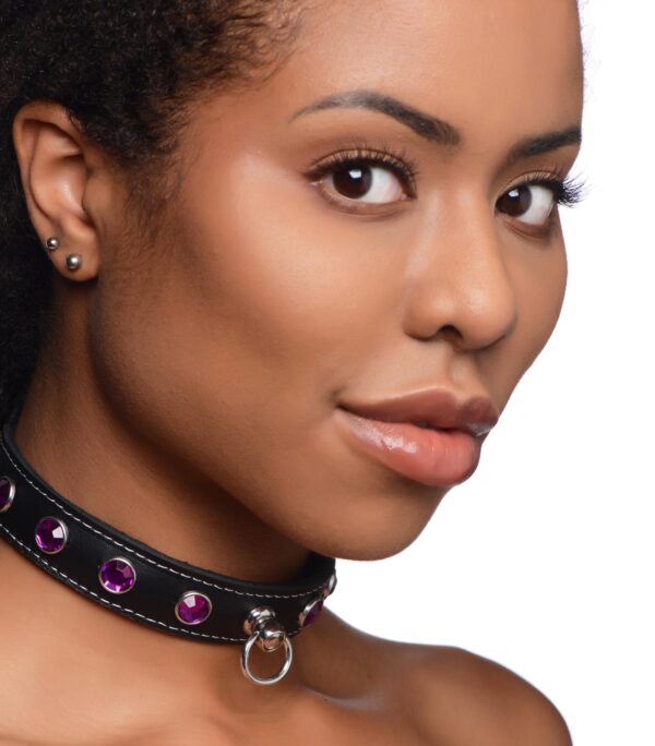 ag800-purple-female-model-001